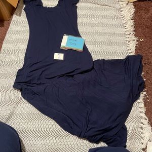 Maxi dress with a flare feature on the back